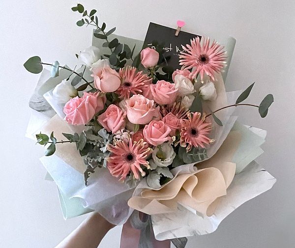 Red Rose & Carnation Hand-Tied